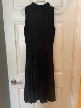 Nanette Lepore Black Accordion Smock Dress